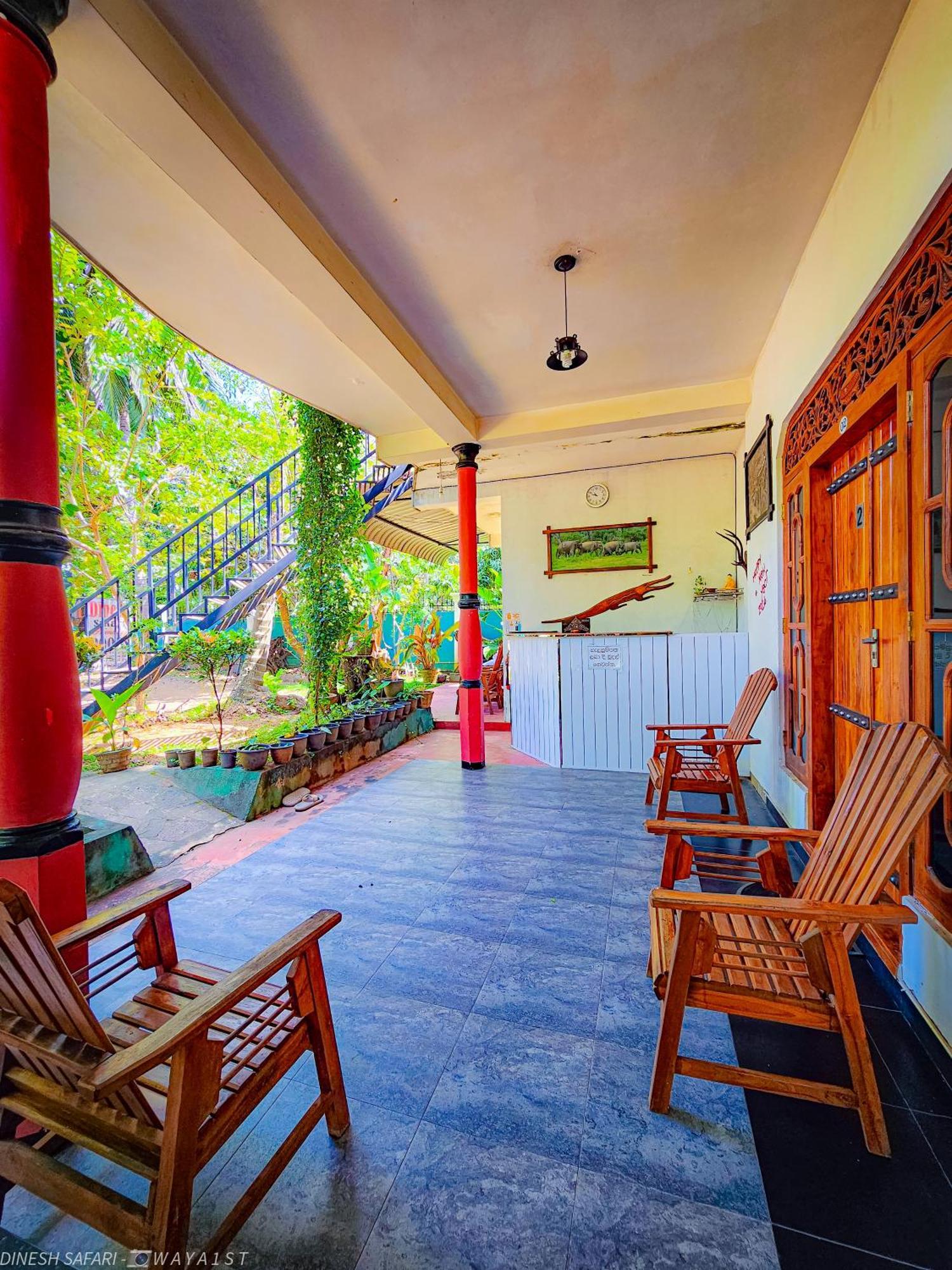 Dinesh Safari Homestay Udawalawe Exterior photo